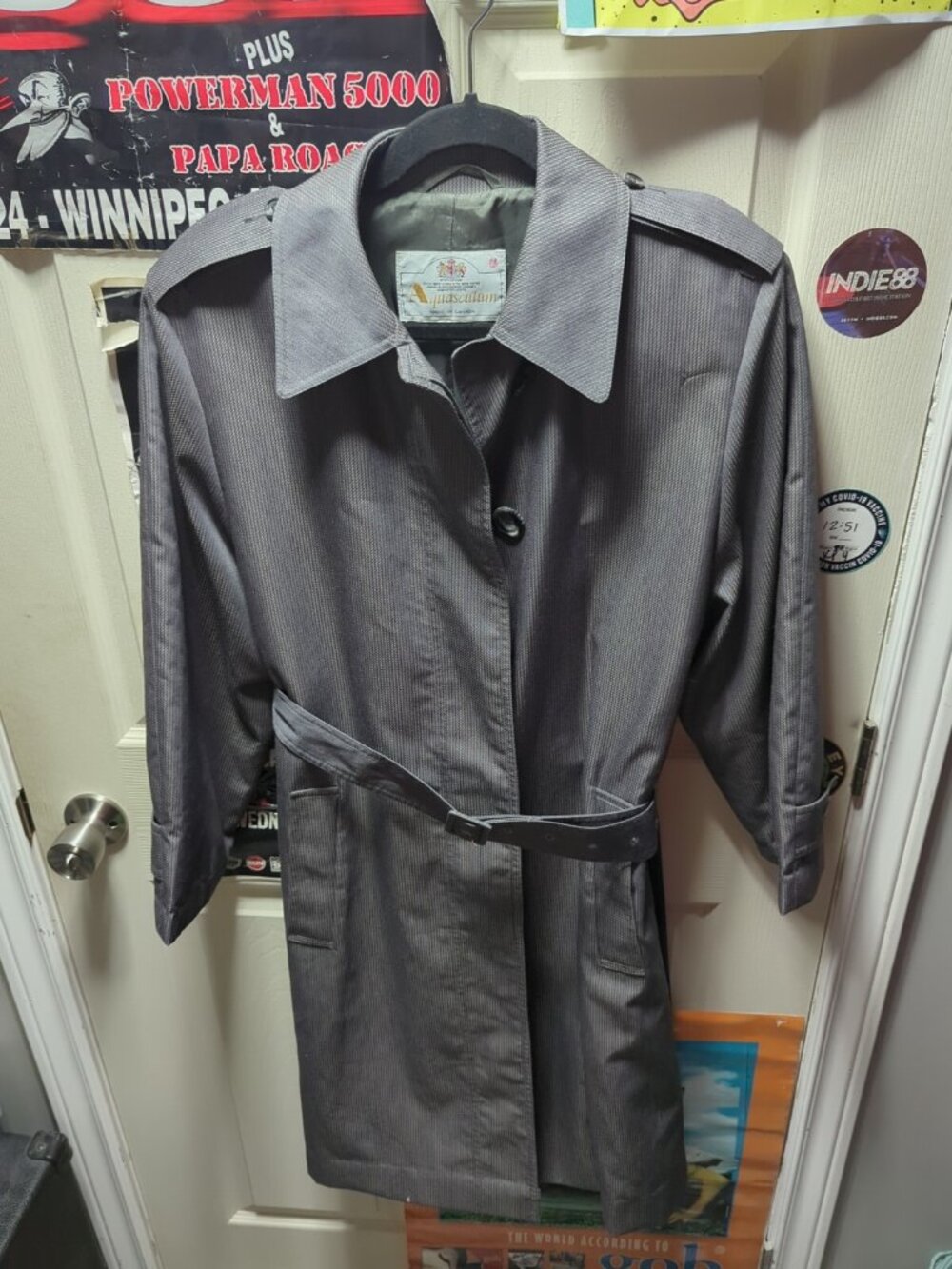 Men's 90S Made In Canada Aquascutum Trench Coat Gray M